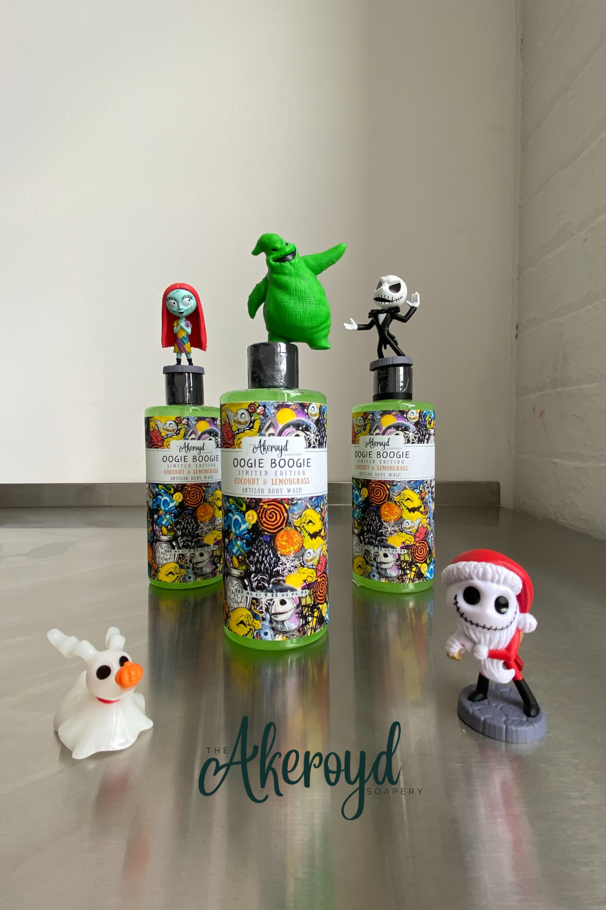 Oogie Boogie Shower & Bath