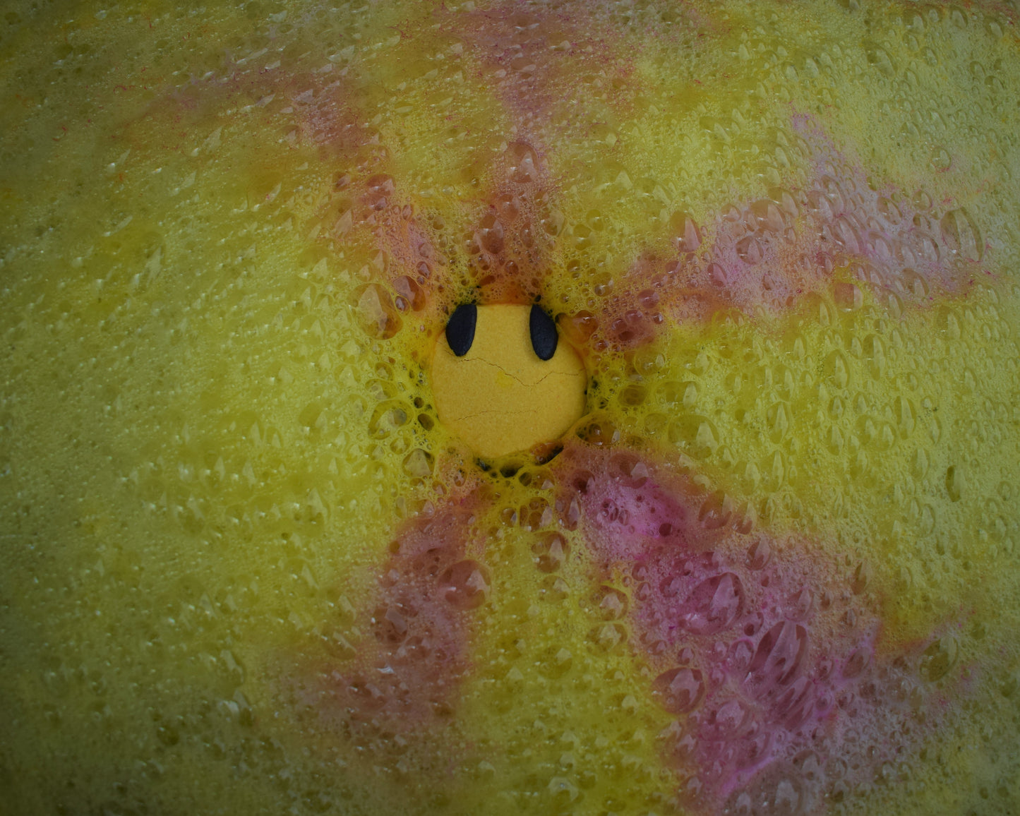 Smiley Bath Bomb