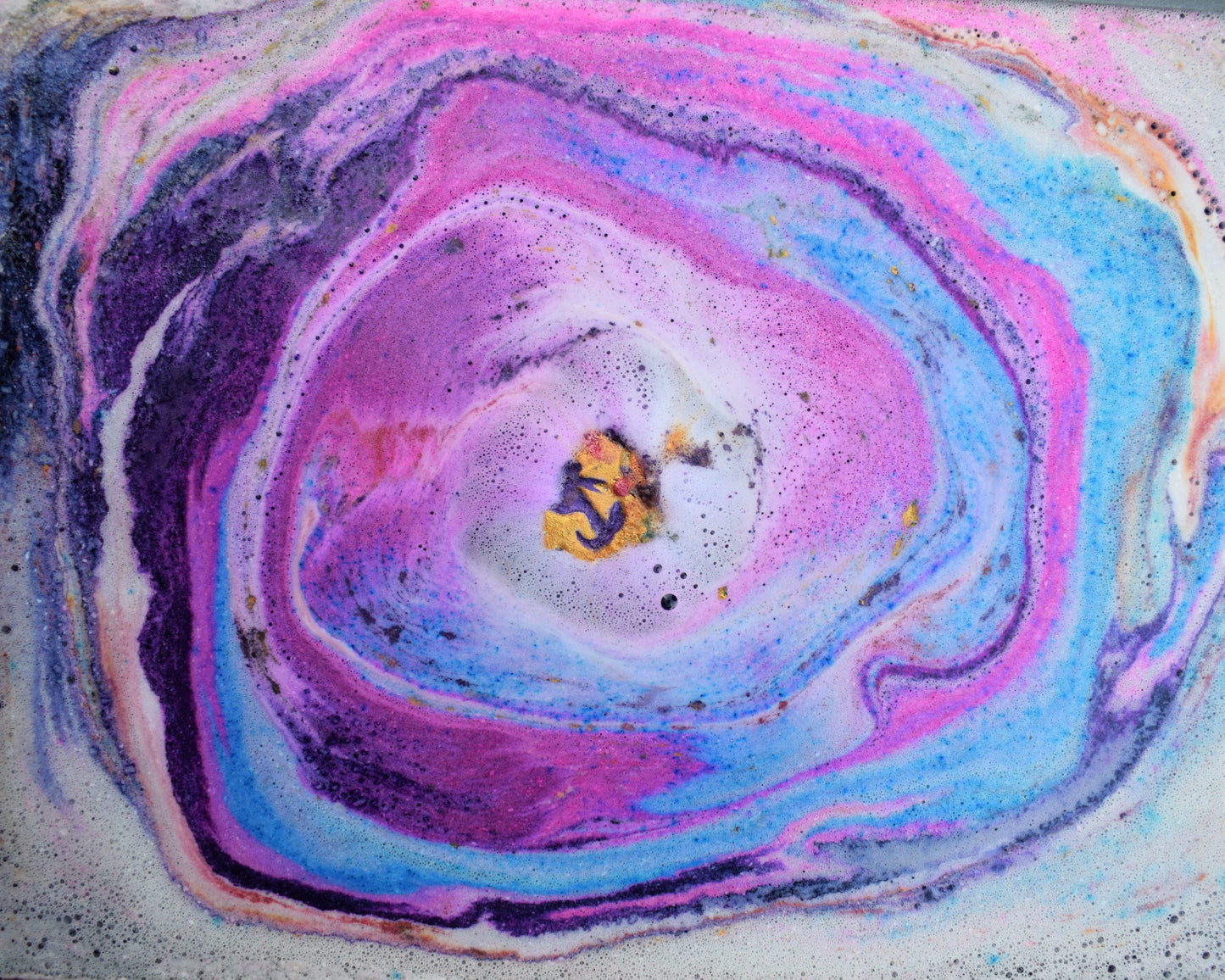 Crown Bath Bomb