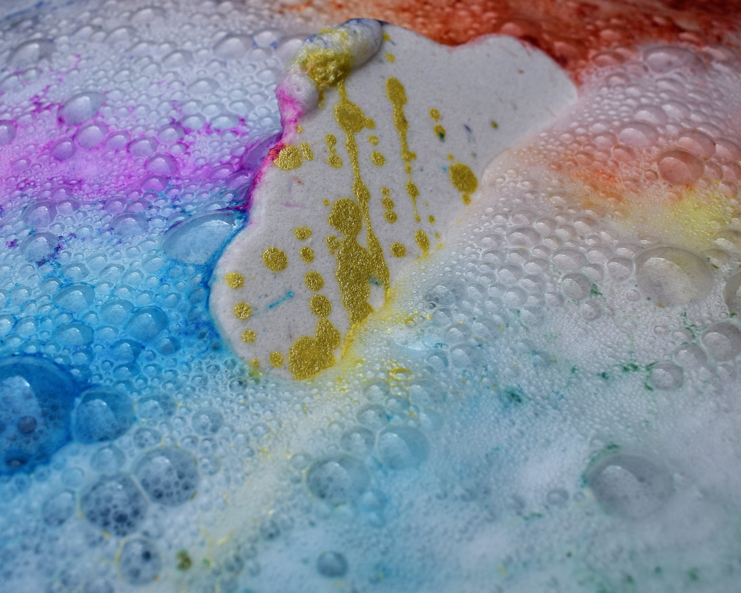 In the Clouds Bath Bomb