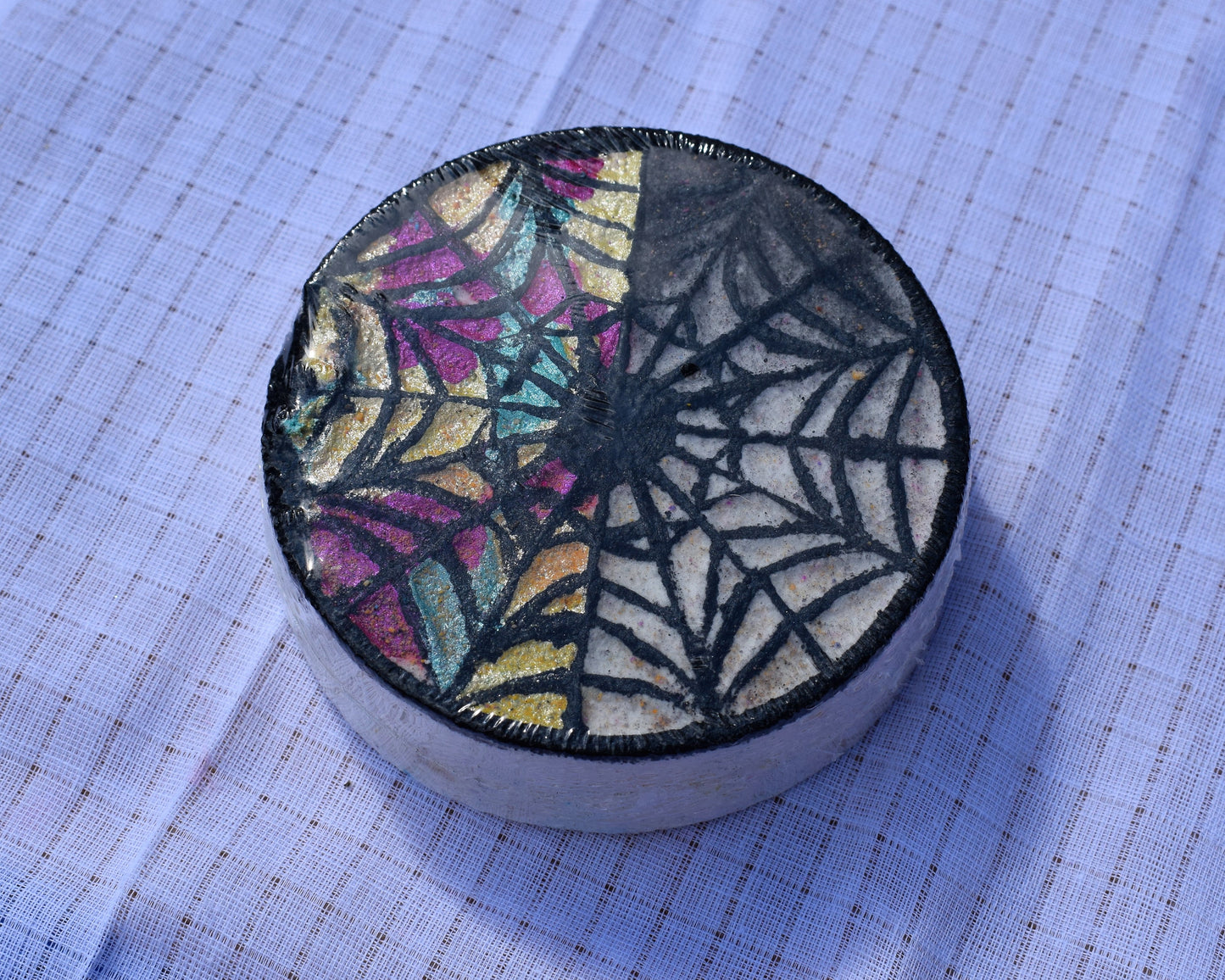 Web Bath Bomb